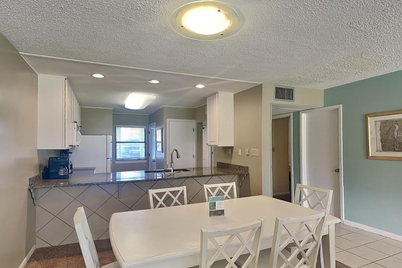 Apartment Edgewater 506 *